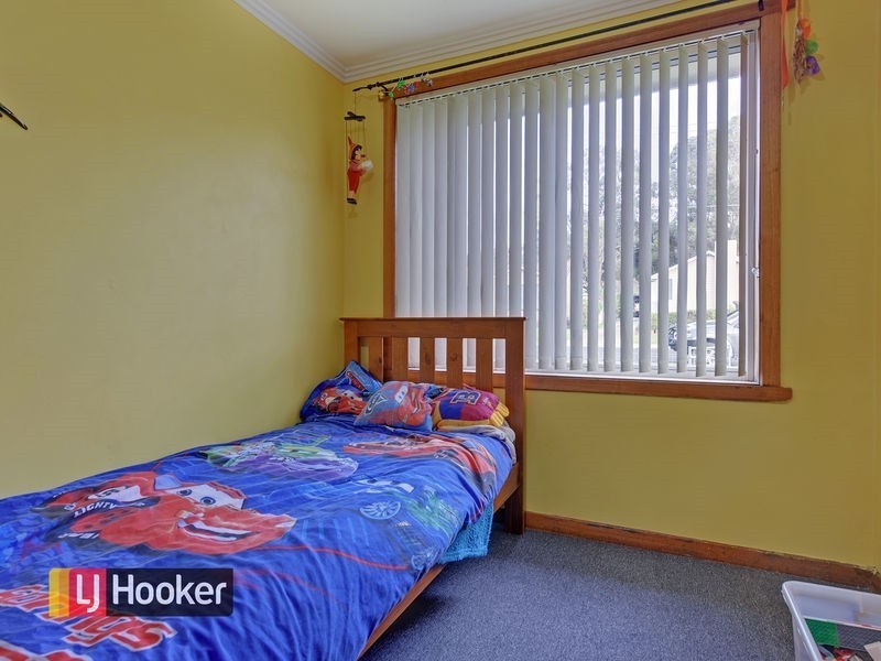 85 Simpson Street, Somerset TAS 7322