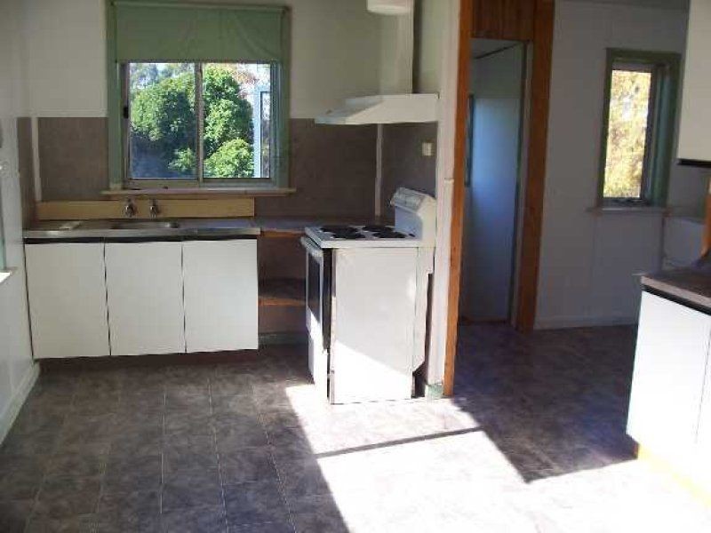 40 Ashwater Crescent, Penguin TAS 7316