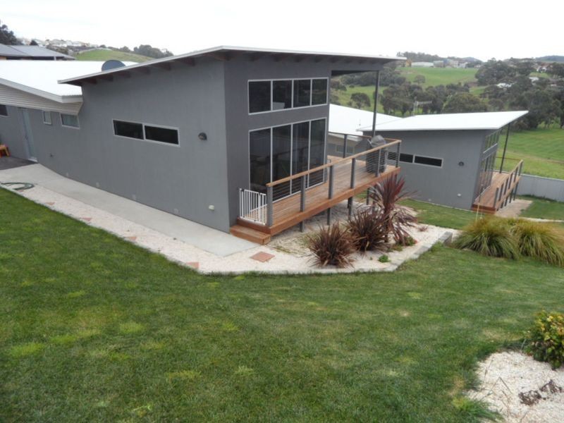 2/72-74 Jorgensen Street, Burnie TAS 7320