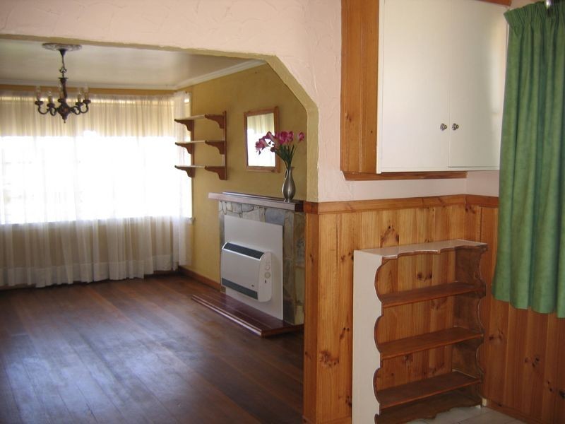 6 Ronald Crescent, Somerset TAS 7322