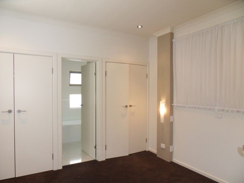 2/2 Stevens Place, Burnie TAS 7320