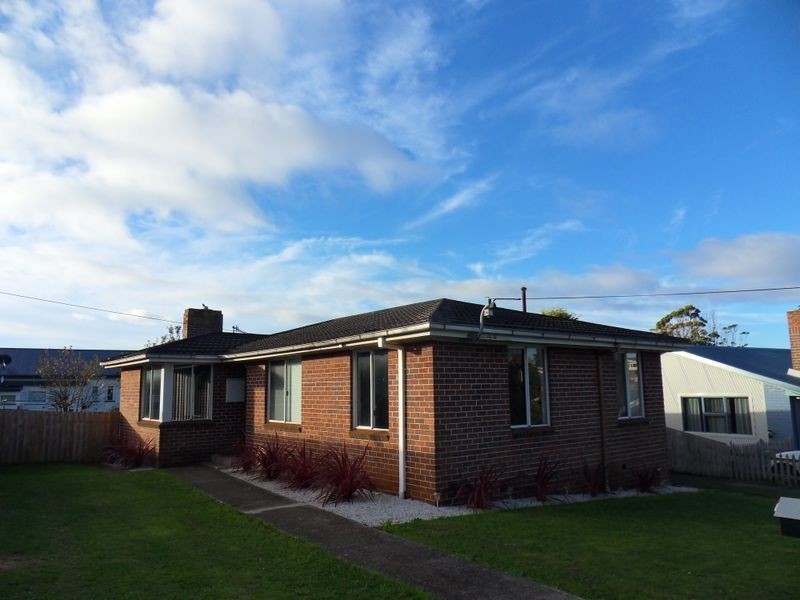 39 Woodward Avenue, Burnie TAS 7320