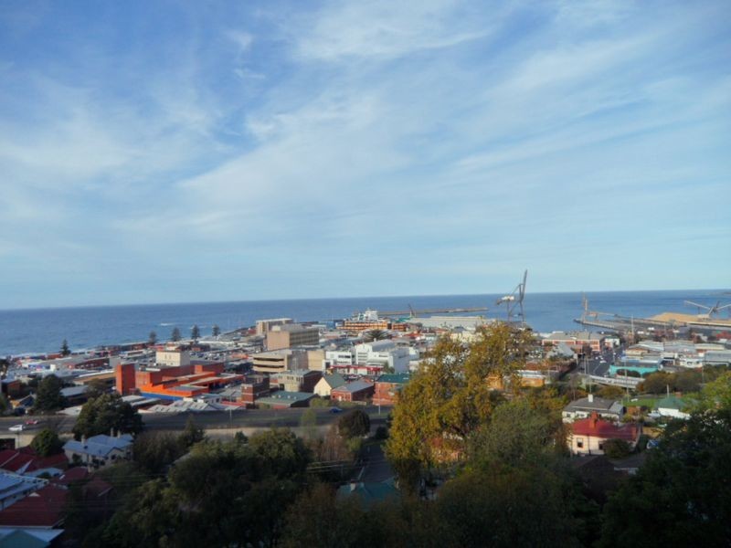 8 Pleasant Street, Burnie TAS 7320