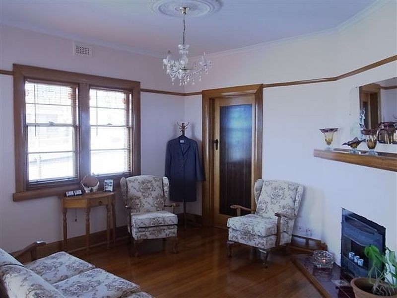 7 Bass Highway, Burnie TAS 7320