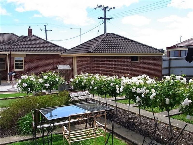 7 Bass Highway, Burnie TAS 7320