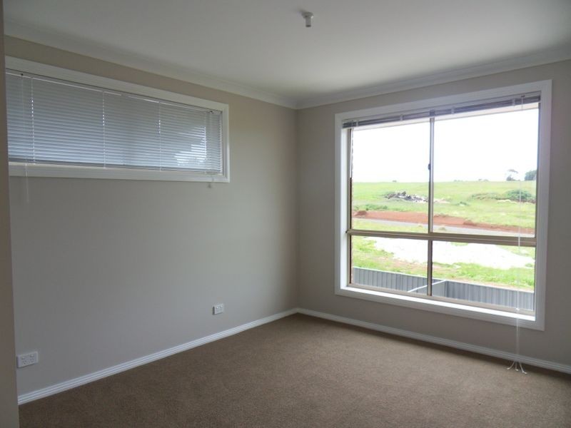 2/23 Wingrove Gardens, Burnie TAS 7320