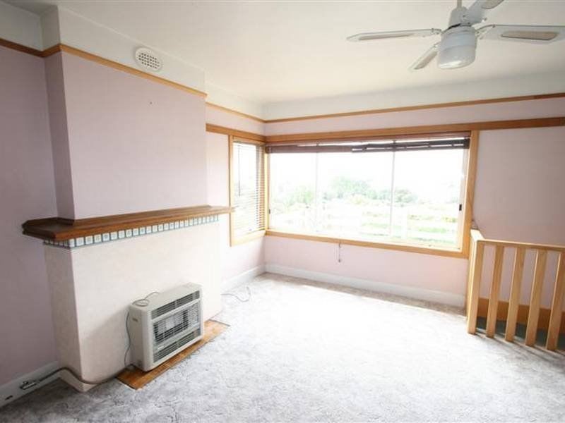 130 Mount Street, Burnie TAS 7320