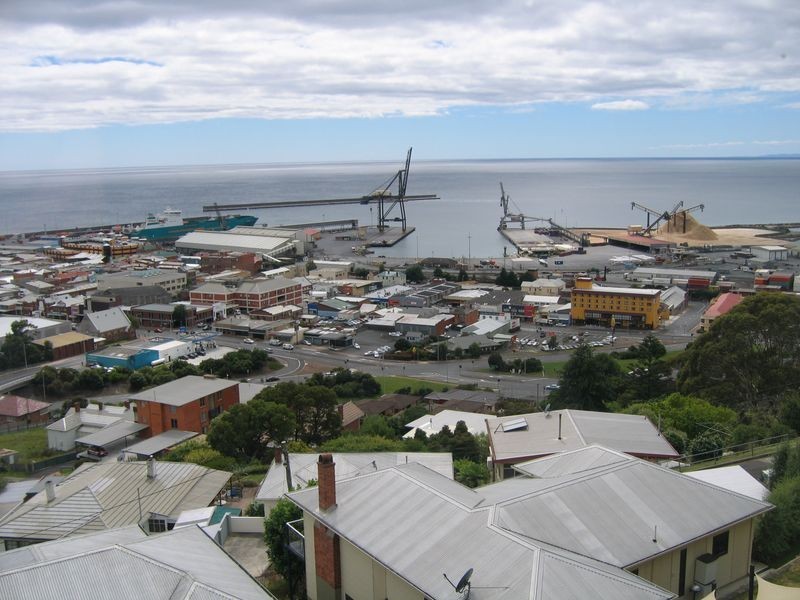 2 Morse Street, Burnie TAS 7320