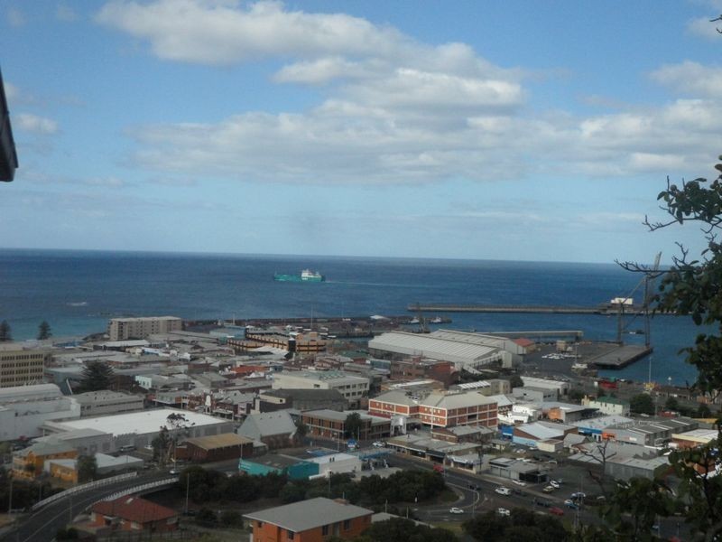 2 Morse Street, Burnie TAS 7320