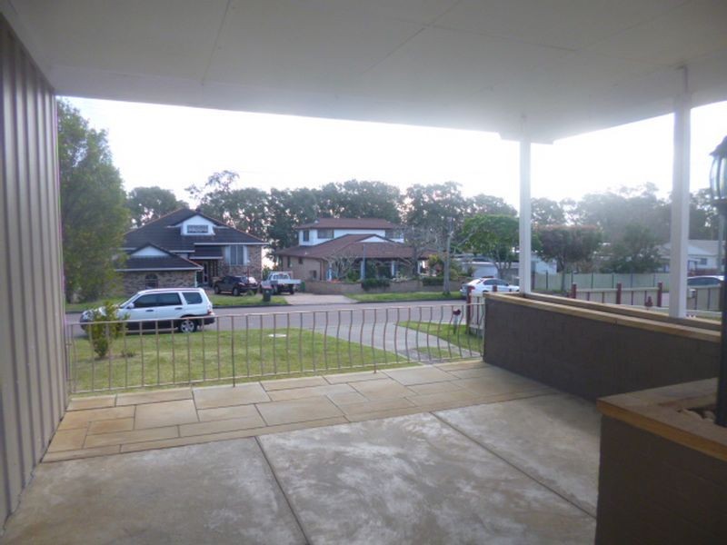 27 Leonard Avenue, Toukley NSW 2263