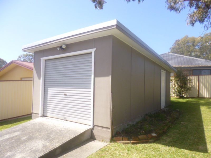 27 Leonard Avenue, Toukley NSW 2263