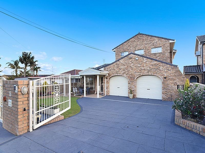 15 Viewpoint Drive, Toukley NSW 2263