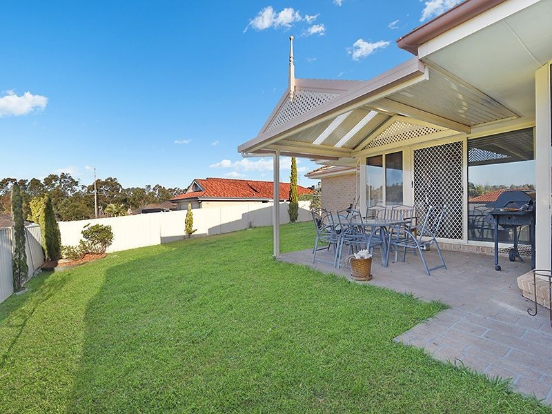31 Barrington Drive, Woongarrah NSW 2259