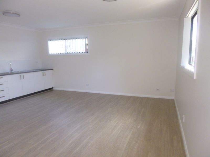 32A First Avenue, Toukley NSW 2263