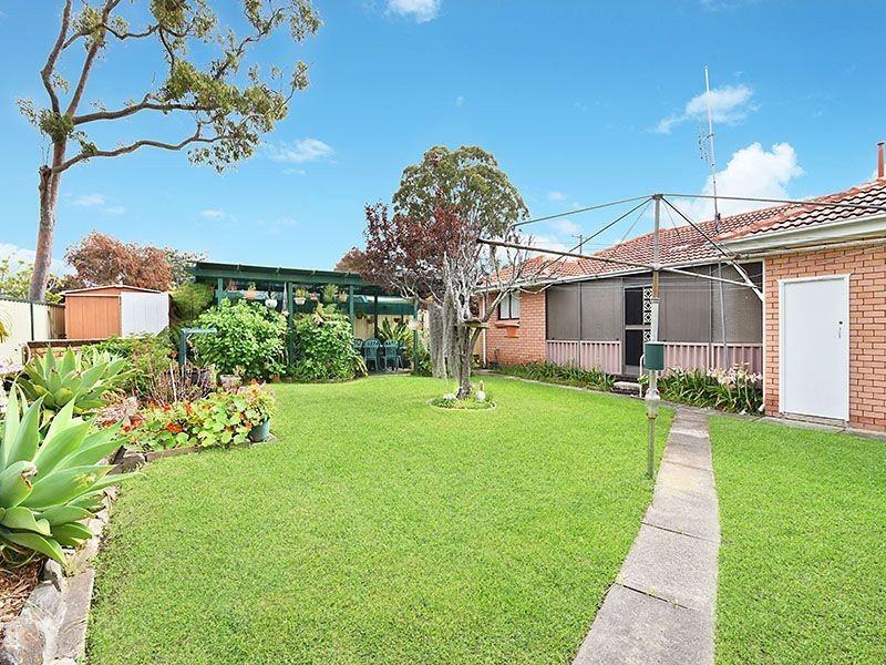 30 Dalnott Road, Gorokan NSW 2263