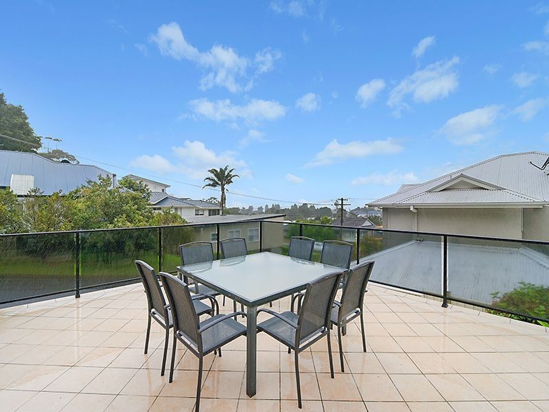 2 Cottee Crescent, Terrigal NSW 2260