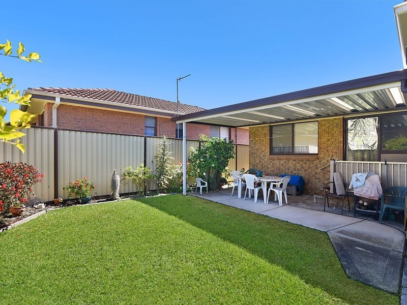 61 Gilbert Avenue, Gorokan NSW 2263