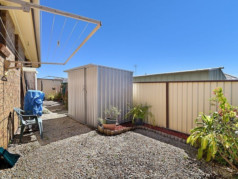 61 Gilbert Avenue, Gorokan NSW 2263