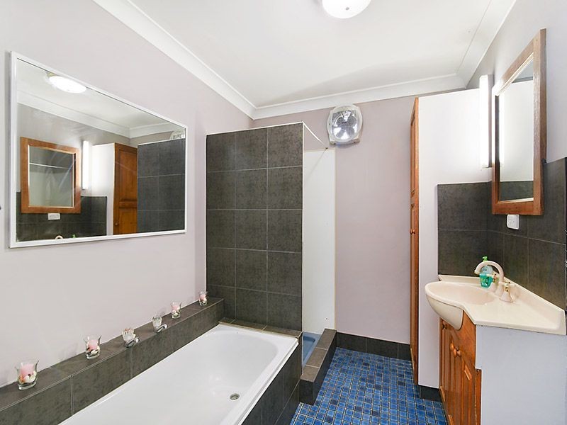 24 Glenlake Avenue, Toukley NSW 2263