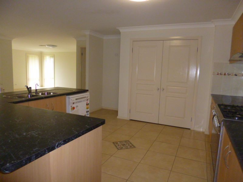 39 Piper Drive, Hamlyn Terrace NSW 2259
