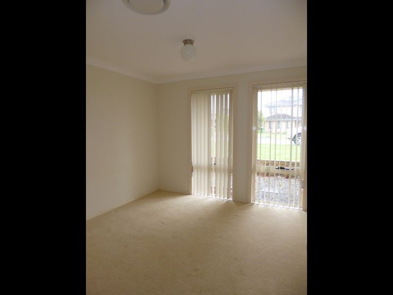 39 Piper Drive, Hamlyn Terrace NSW 2259