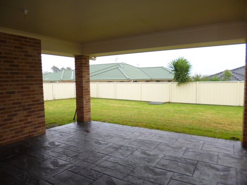 39 Piper Drive, Hamlyn Terrace NSW 2259