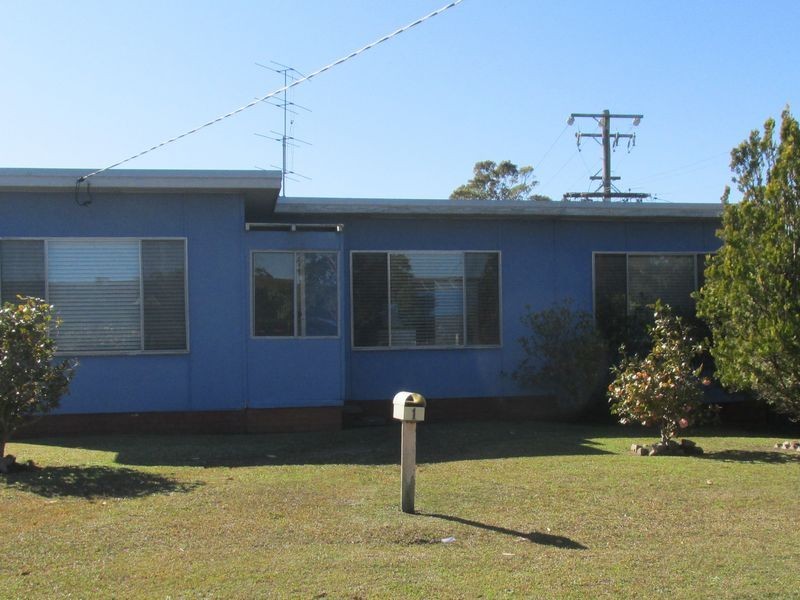 1 Balmoral Drive, Gorokan NSW 2263