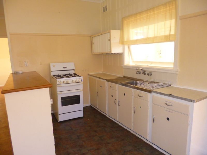 20 Heador Street, Toukley NSW 2263