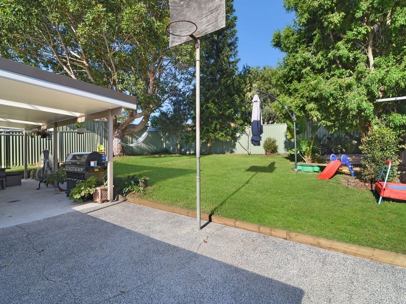 27 Phyllis Avenue, Kanwal NSW 2259