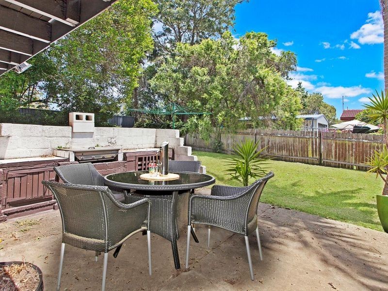 9 Ninth Avenue, Toukley NSW 2263