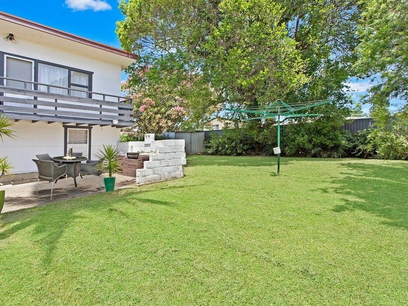 9 Ninth Avenue, Toukley NSW 2263