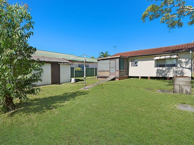 67 Dalnott Road, Gorokan NSW 2263