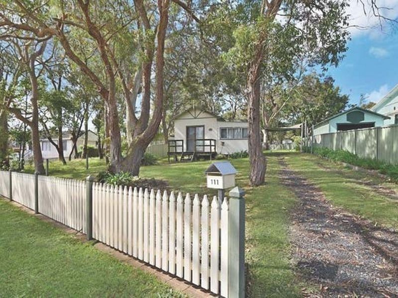 111 Buff Point Avenue, Buff Point NSW 2262