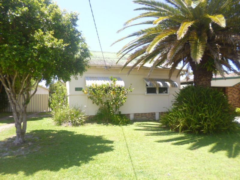 7 Victoria Avenue, Toukley NSW 2263