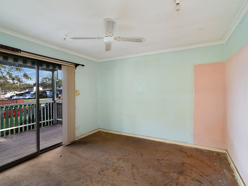 41 Queens Road, Lake Munmorah NSW 2259