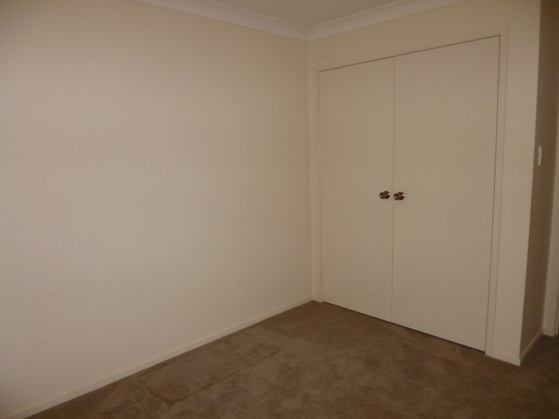 10 Kaye Avenue, Kanwal NSW 2259