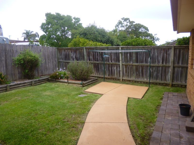 10 Kaye Avenue, Kanwal NSW 2259