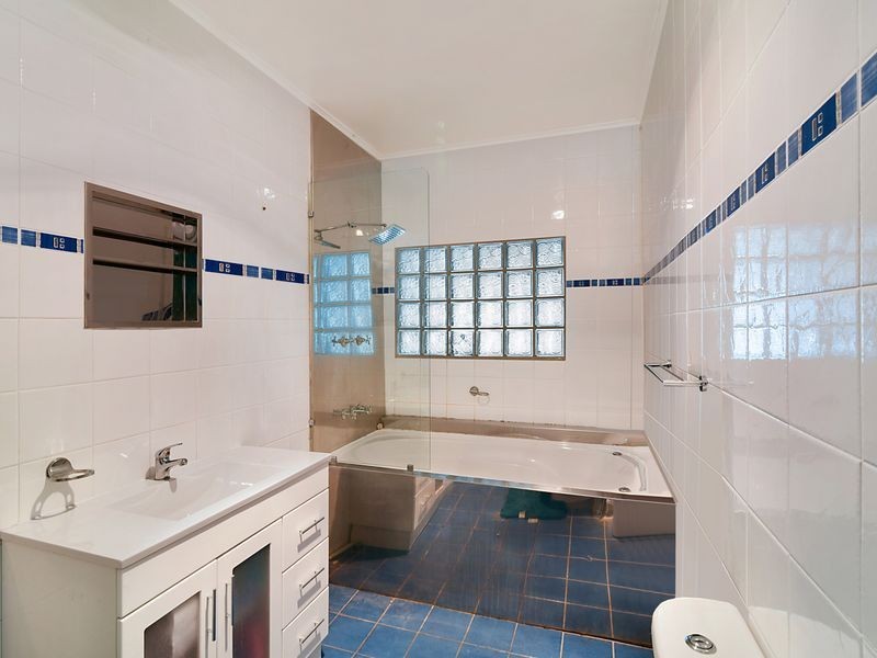 43 Skyline Street, Gorokan NSW 2263