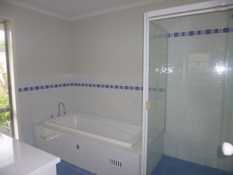 13 Mountain Ash Road, Hamlyn Terrace NSW 2259