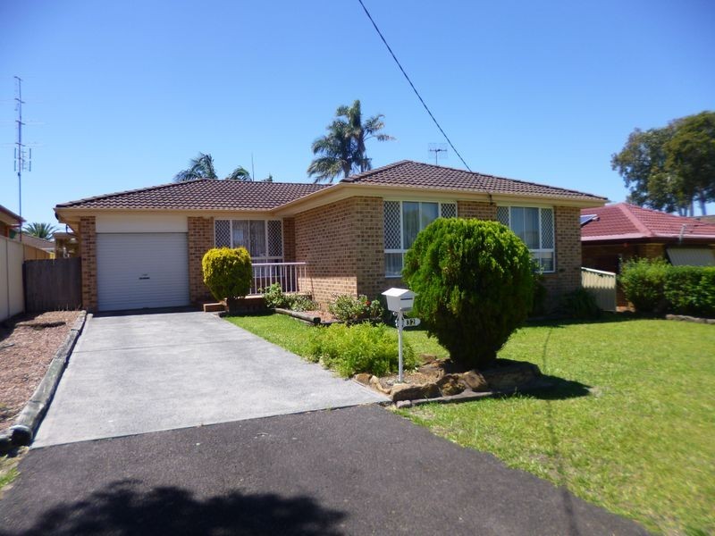 32 Second Avenue, Toukley NSW 2263