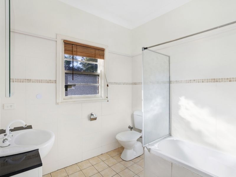 4 Jaques Street, Ourimbah NSW 2258