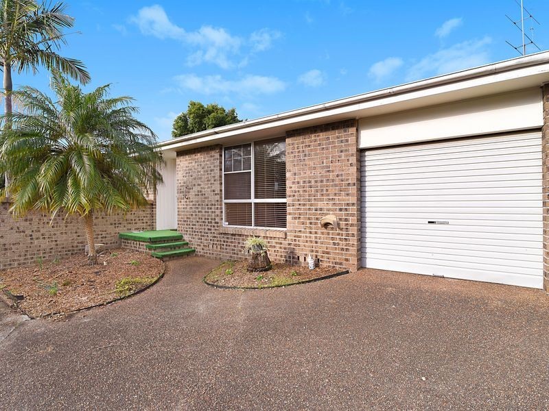 2/25 Kalulah Avenue, Gorokan NSW 2263