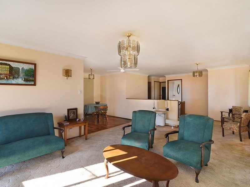 5 Blackford Avenue, Kanwal NSW 2259