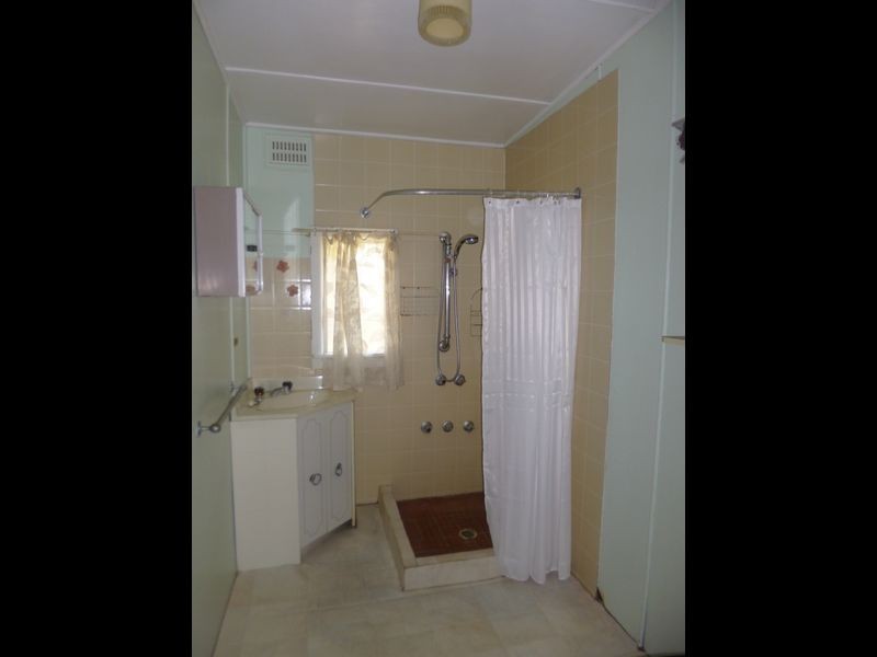 44 Elouera Avenue, Buff Point NSW 2262