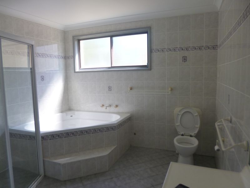 57 Marks Road, Gorokan NSW 2263