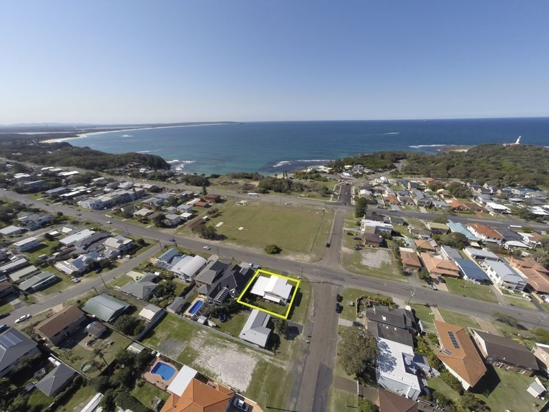 51 Soldiers Point Drive, Norah Head NSW 2263