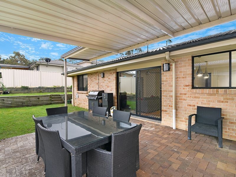 11 Kelat Avenue, Wadalba NSW 2259