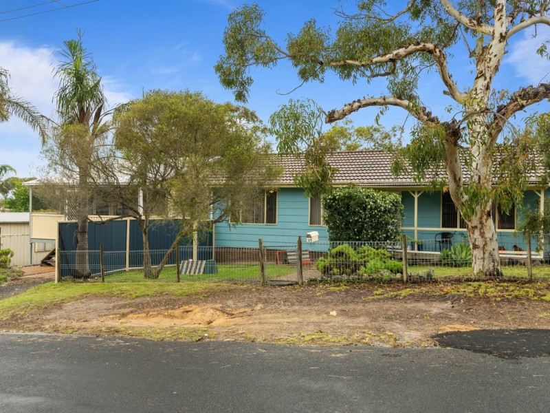 69 McCrea Boulevard, San Remo NSW 2262