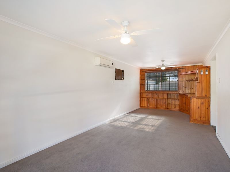 Mannering Park NSW 2259