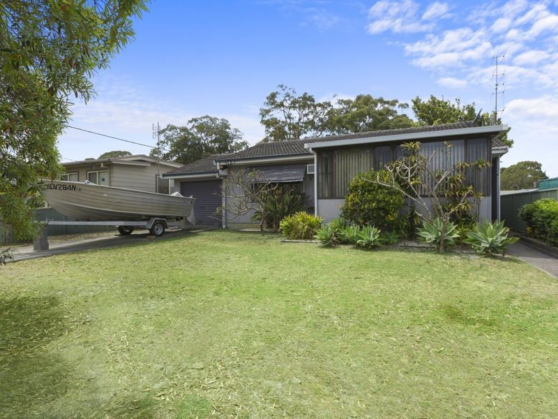 1 Pandora Parade, Noraville NSW 2263